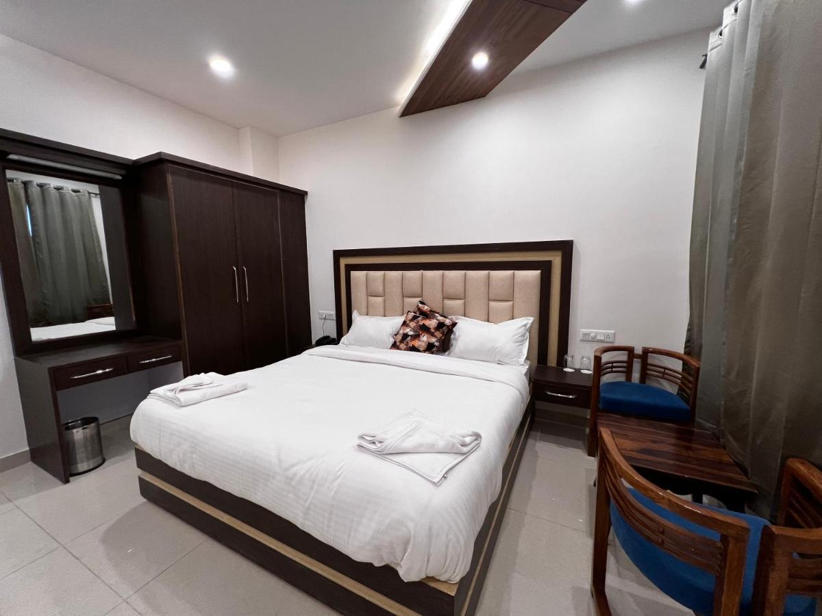 Sarāhan Hotel Himalayan Heritage מראה חיצוני תמונה