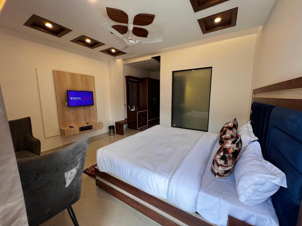 Sarāhan Hotel Himalayan Heritage מראה חיצוני תמונה