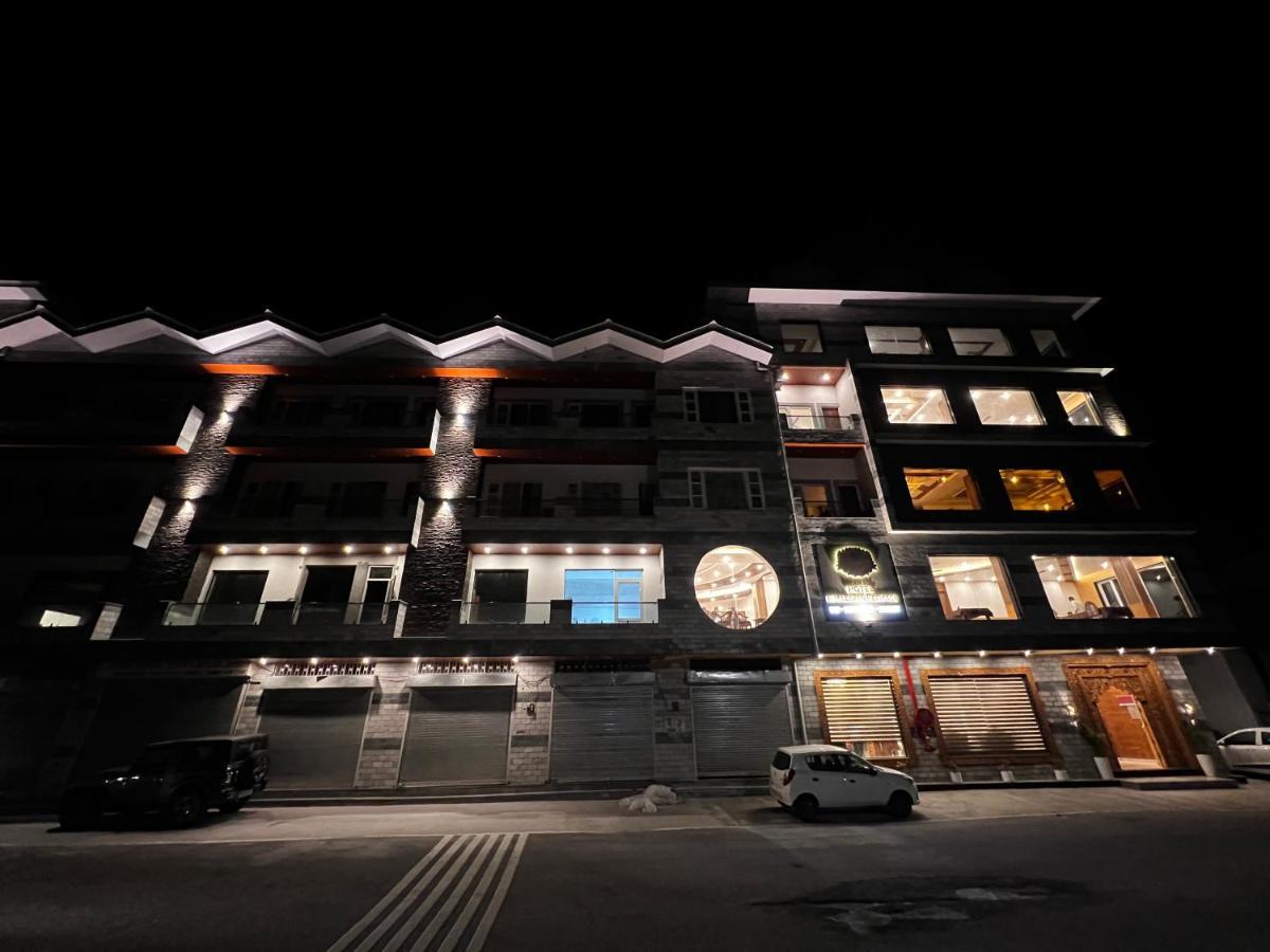 Sarāhan Hotel Himalayan Heritage מראה חיצוני תמונה