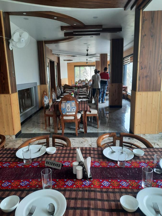 Sarāhan Hotel Himalayan Heritage מראה חיצוני תמונה
