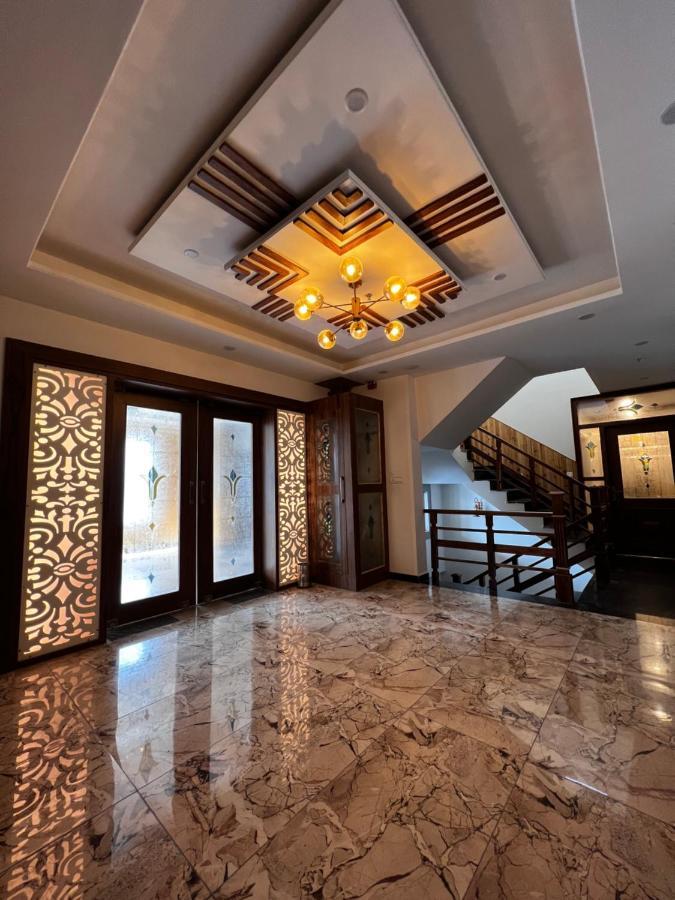 Sarāhan Hotel Himalayan Heritage מראה חיצוני תמונה